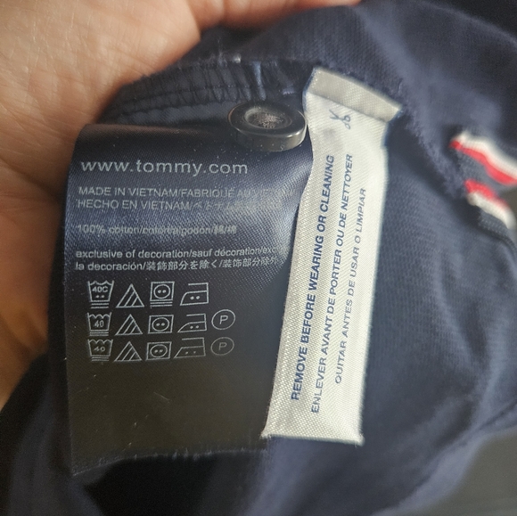 Tommy Hilfiger Sporty Polo Shirt – 100% Cotton (Size M) - Picture 6 of 6